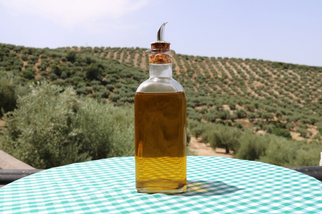 aceite-oliva-fondo-aceitunas_62951-15